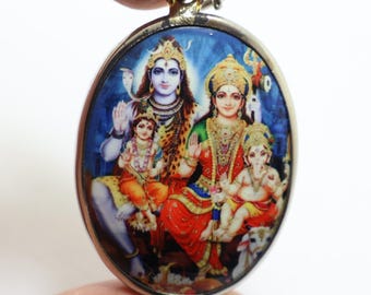 Lord Shiva Family Big Pendant: Hindu God Goddess Om Amulet Fujii Kaze