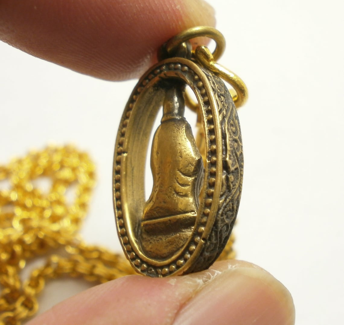 Guan Yin Pendant 18 Inch Gold Plated Necklace Guanyin Quanim - Etsy