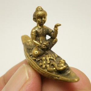 tiny guman kuman gumantong boy ride boat call money magic spirit thai amulet lucky gamble wealth life protection gift Thailand mini talisman