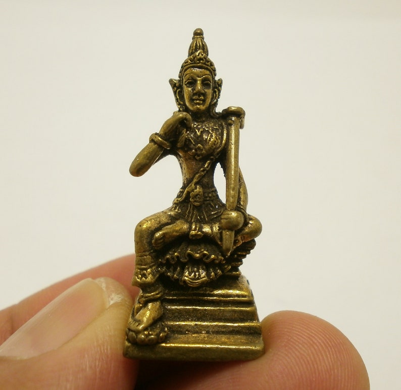 Vishvakarman God of Engineering Artisans Architects pendant locket amulet Hindu blessed for bring success lucky cross over obstacles winning
