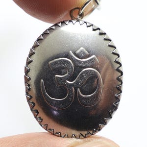 Colgante del Señor Ganesha con el símbolo Om: Amuleto Ohm del dios hindú del éxito, Fujii Kaze imagen 2
