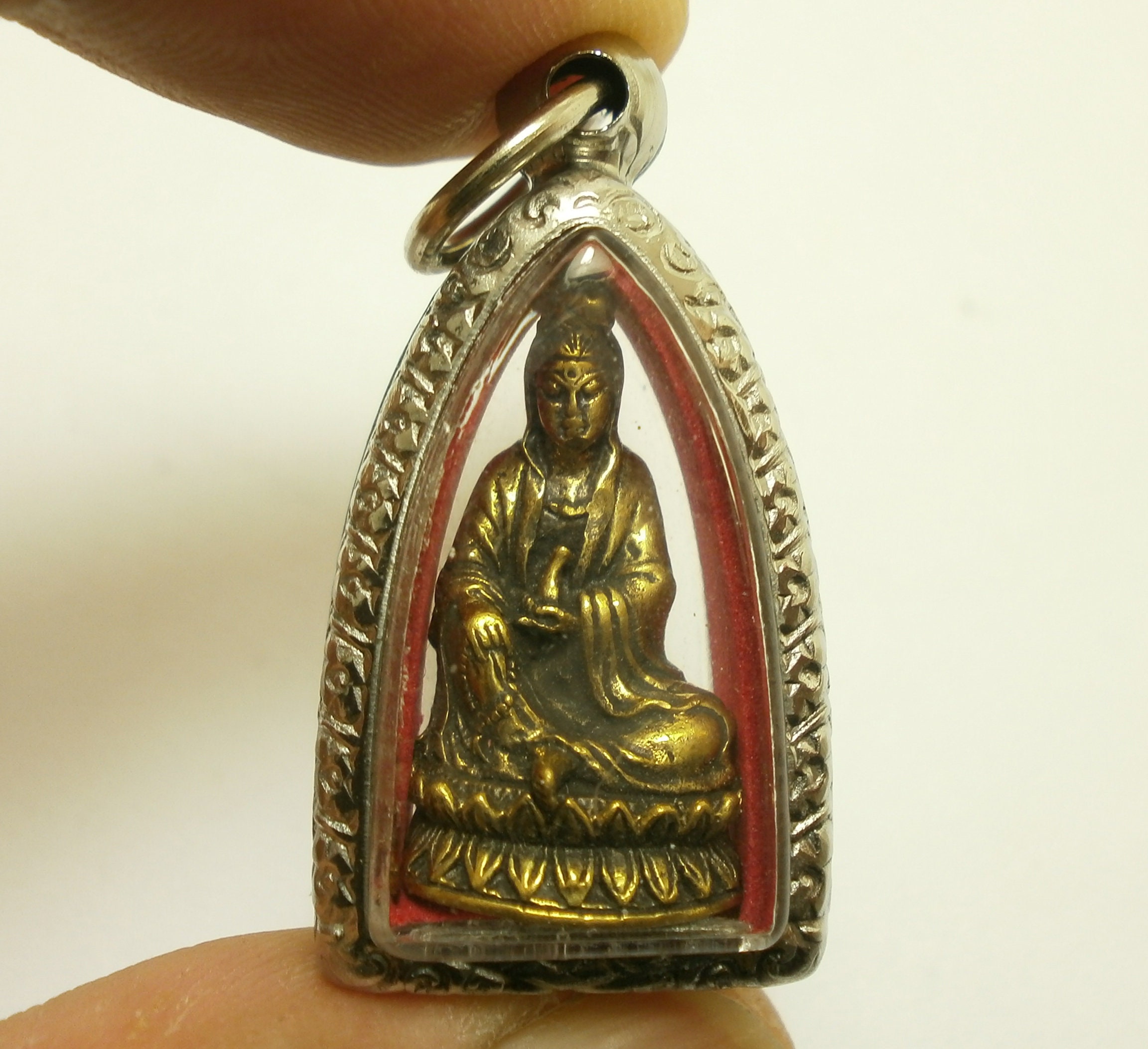 Vintage 28mm Kuan Yin Göttin der Barmherzigkeit Heilung Amulett Edelstein Anhänger 