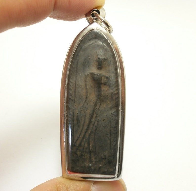 LP Boon Phra Leela Buddha walk over all obstacle powerful miracle amulet pendant peaceful lucky happy rich success Thailand nice gift