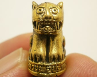 Thaise mini messing tijgeramulet: LP Pratueng Yantra Talisman