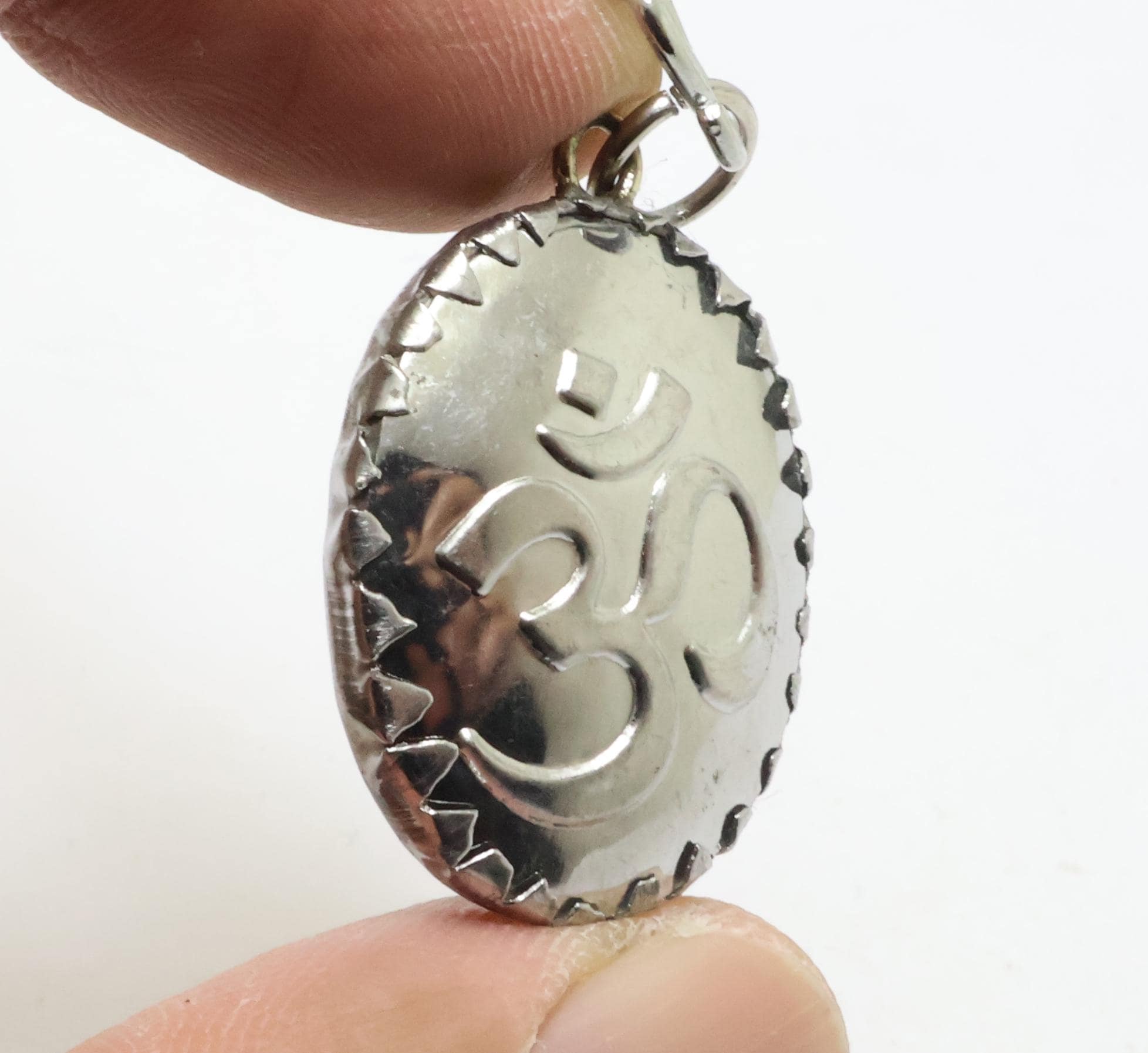 オームペンダント ヒンドゥー教 マハデオム シヴァ神 ガネーシャ 藤井風 シヴァ神 ネックレス ペンダント ヒンドゥー教 オーム｜Yahoo!フリマ