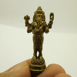 Lord Ganesha Brass Amulet: Hindu God of Success (1.4x5.0cm)