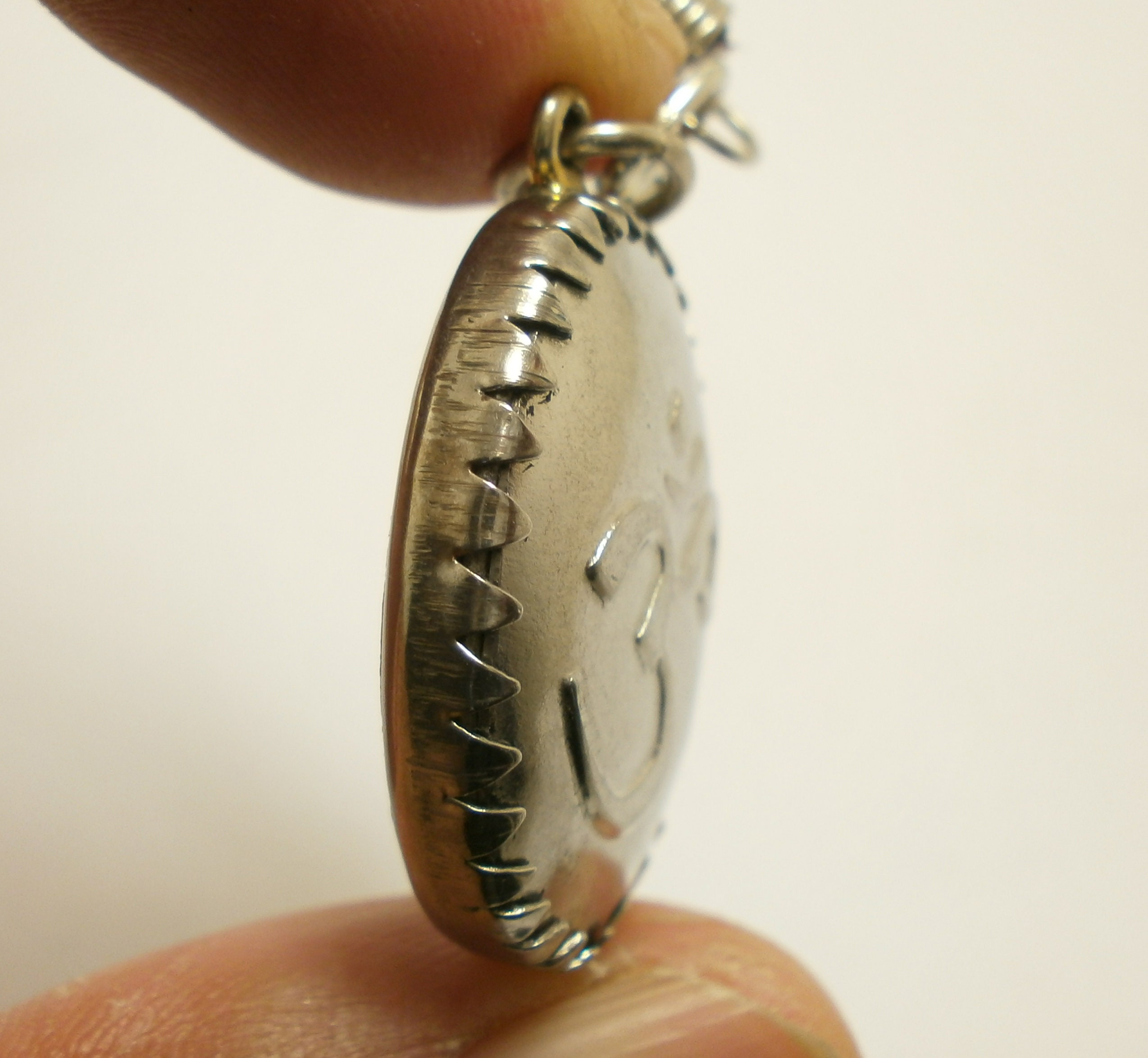 シヴァ神ペンダント：ヒンドゥー教の神のお守りネックレス、強力な保護