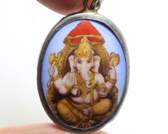 ガネーシャ神のお守り「オーム」ネックレス：ヒンドゥー教の成功の神