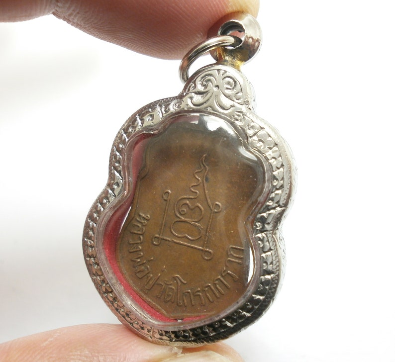 Luangpoo Wat Groakgrak Buddha Yant coin pendant blessed in 1959 2502 BE bring peaceful life wealth success lucky good health amulet locket