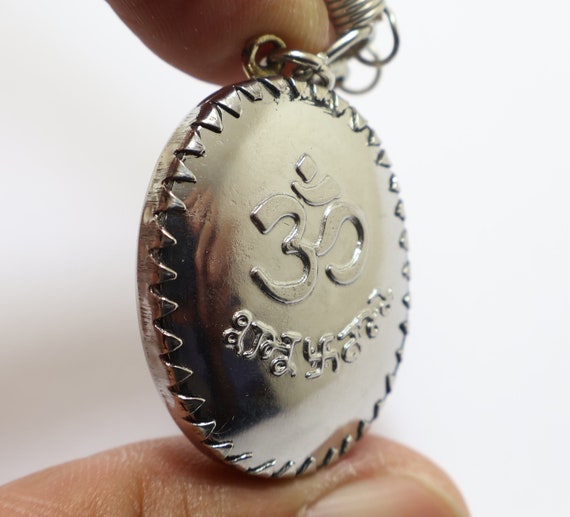 ヴィシュヌ神とマハラクシュミ ビッグペンダントネックレス ヒンドゥー