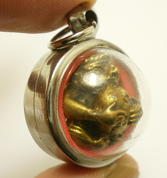 HANUMAN MAGIC MONKEY 8 Arm Thai Hindu Amulet Brass Holy Pendant Gold Case Silver