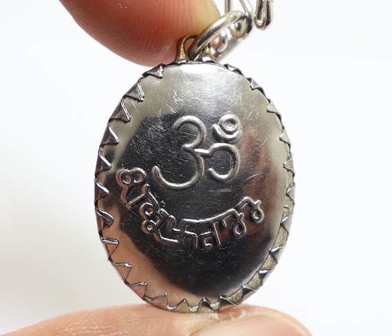 シヴァ神のファミリーペンダント：ヒンドゥー教の神のお守り、幸運の
