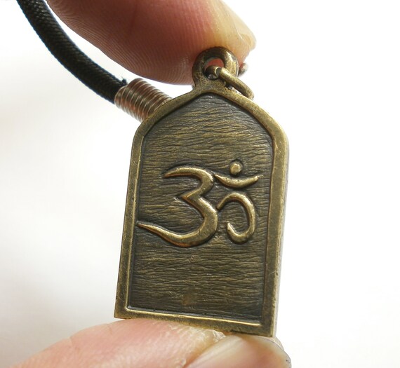 藤井風　シヴァ神　ネックレス　ペンダント 希少 ☆ 藤井風 同モデル ペンダント ネックレス オーム シヴァ - メルカリ