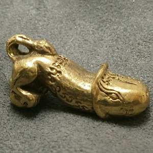 Yantra Lingham Brass Amulet: Thai Luck & Wealth Pendant