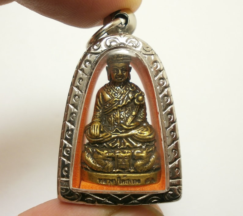 Tai Hong Kong Chow Sue Holy Chinese monk Buddha pendant bring wealth success good luck lucky prosperity brass amulet locket Thailand gift