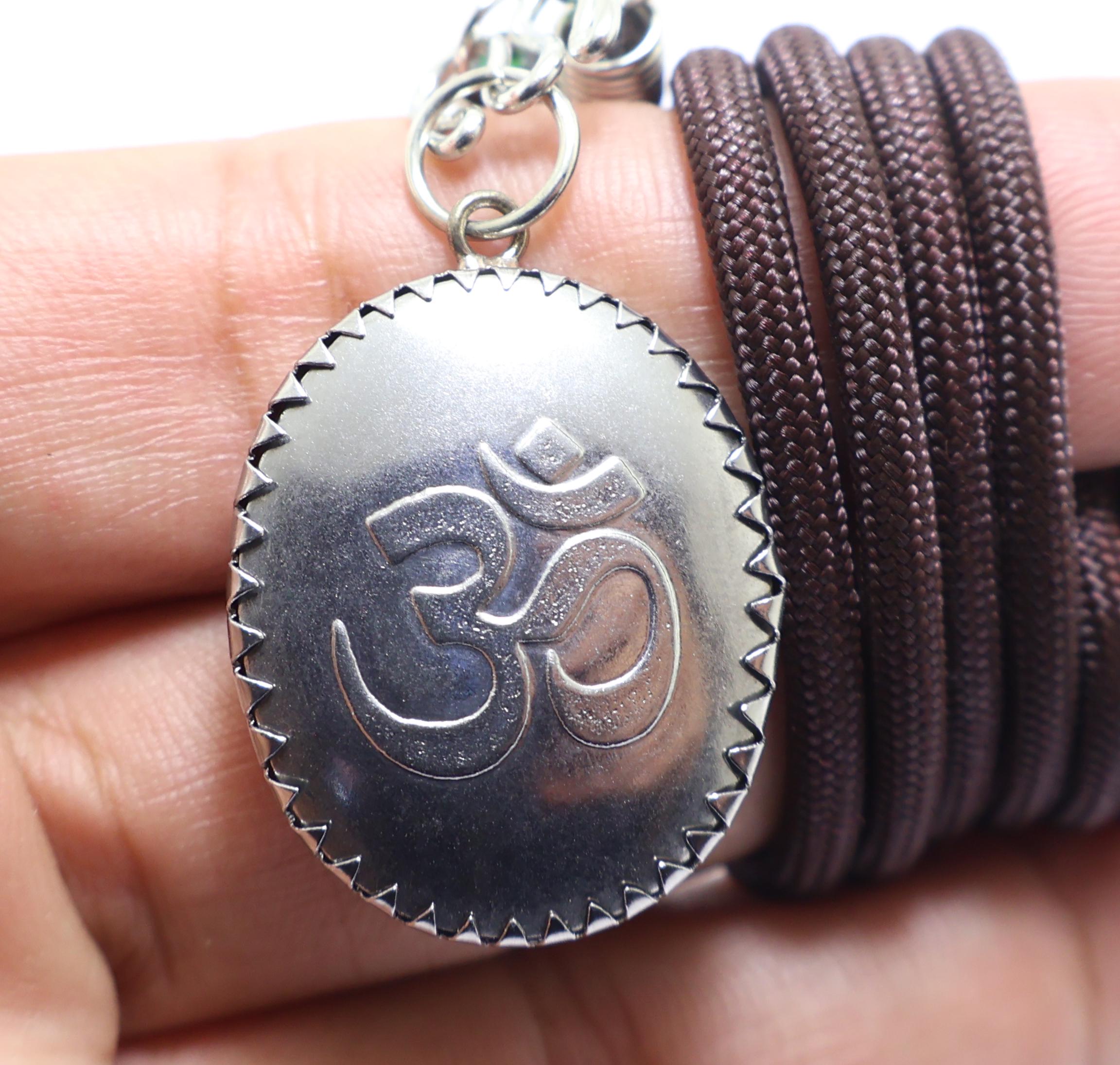 シヴァ神のペンダントネックレス：ヒンドゥー教の神のお守り、祝福され