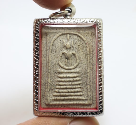 Phra Somdej Toh Buddha Amulet Pendant: Thai Wealth & Health Charm