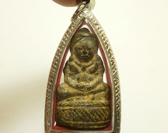 Antique Khmer Buddha Amulet Pendant: Healing, Protection, Good Health