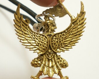 タイ真鍮製ガルーダのお守りペンダント - 生命保護のお守り 藤井風