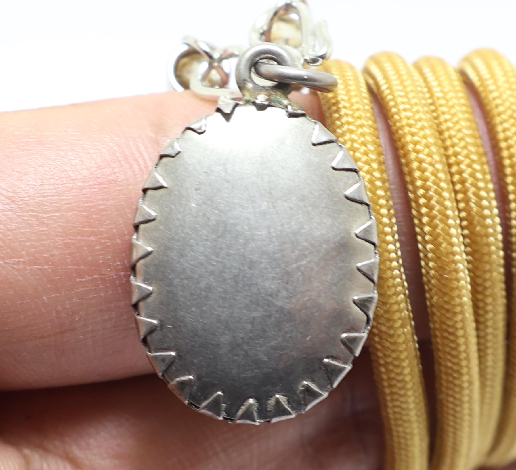 ヴィシュヌ神アミュレット: ヒンドゥー教の神のペンダント ネックレス