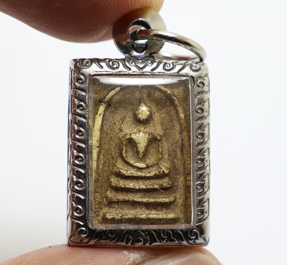 Somdej Toh Buddha Amulet: Wat Rakang 1962 Blessed Pendant
