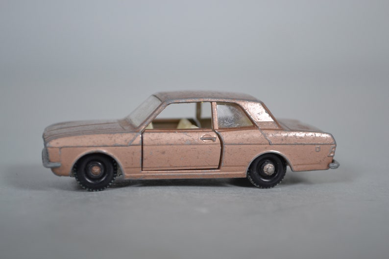 matchbox ford cortina
