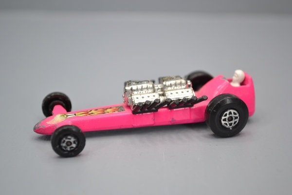 Matchbox Lesney Superfast No. 64B Slingshot Dragster