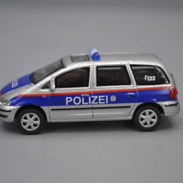 Schuco Volkswagen Sharan "Polizei"