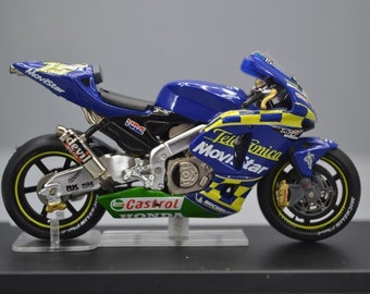 IXO Honda RC211V #15 Sete Gibernau (boxed)