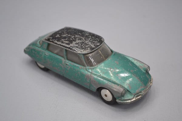 Dinky Toys France Citroën DS19 berline
