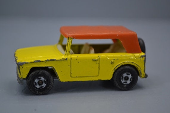 matchbox series no 18 field car