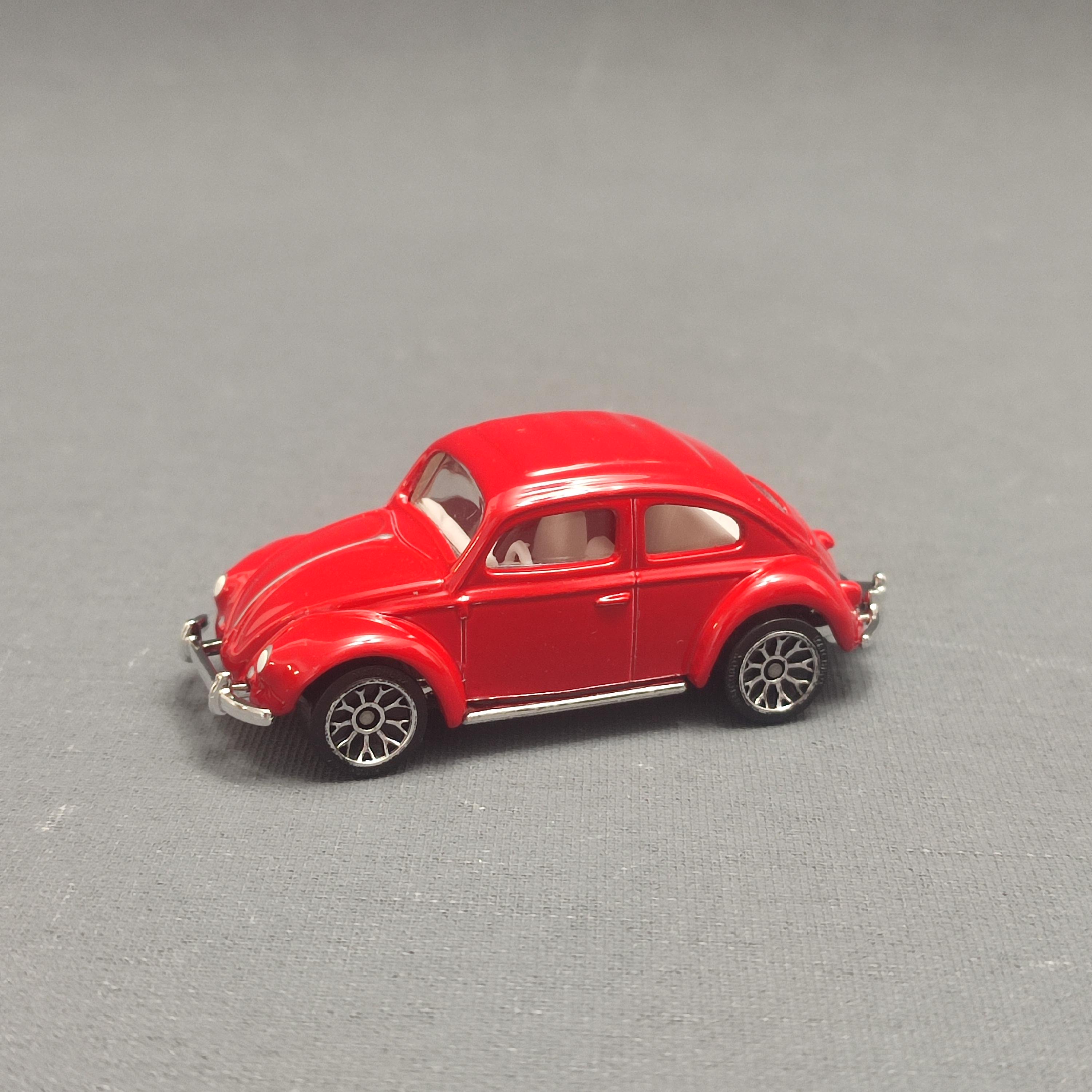 Volkswagen Käfer Cabrio Modellauto – Rot, 1/43 Maßstab, Ca. 10 Cm Lang | Metall- Und Kunststoff-Modell