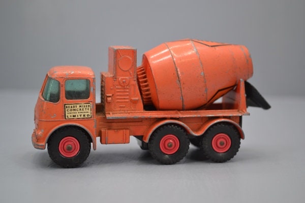 Matchbox Lesney King Size K-13-1 ERF Concrete Truck-RMC