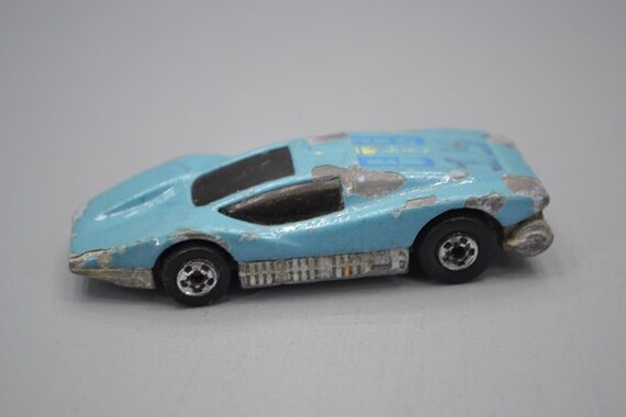 Large hot wheels cars deals