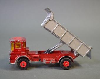 マッチボックス レズニー キングサイズ K-48 メルセデス 350 SLC