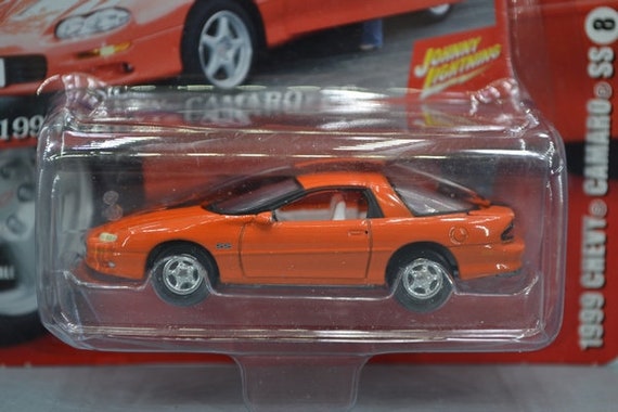 johnny lightning camaro