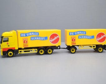 Schuco Mercedes Actros V8 Truck &quot;Sinalco&quot;