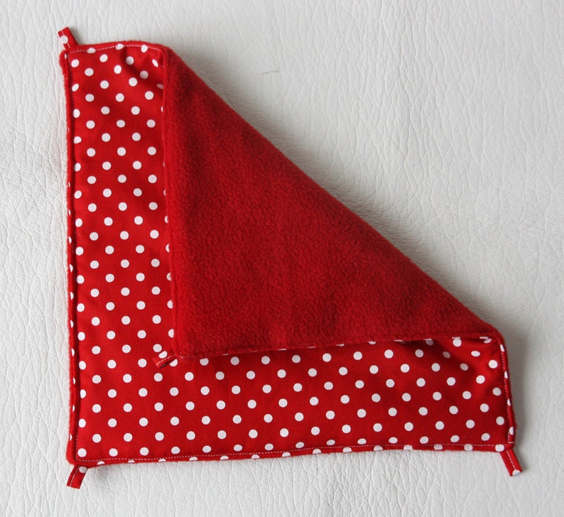 hammock holder with 1 hammock red with white dots for guinea pigs image 2