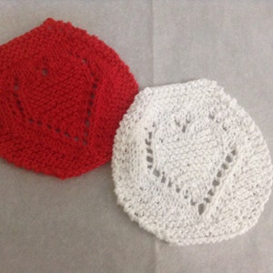 Beautiful Coasters Knitted in Heart Pattern,Set of 6&#39; , 7&quot;x7&quot;,100% cotton