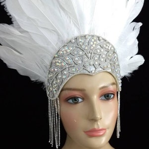 Made in USA White Collar,headdress and arm pieces. Feather costume Piece Samba Hora Loca carnaval parade