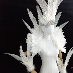 Clear Crystal Made in USA White Collar,headdress and arm pieces. Feather costume Piece Samba Hora Loca carnaval parade