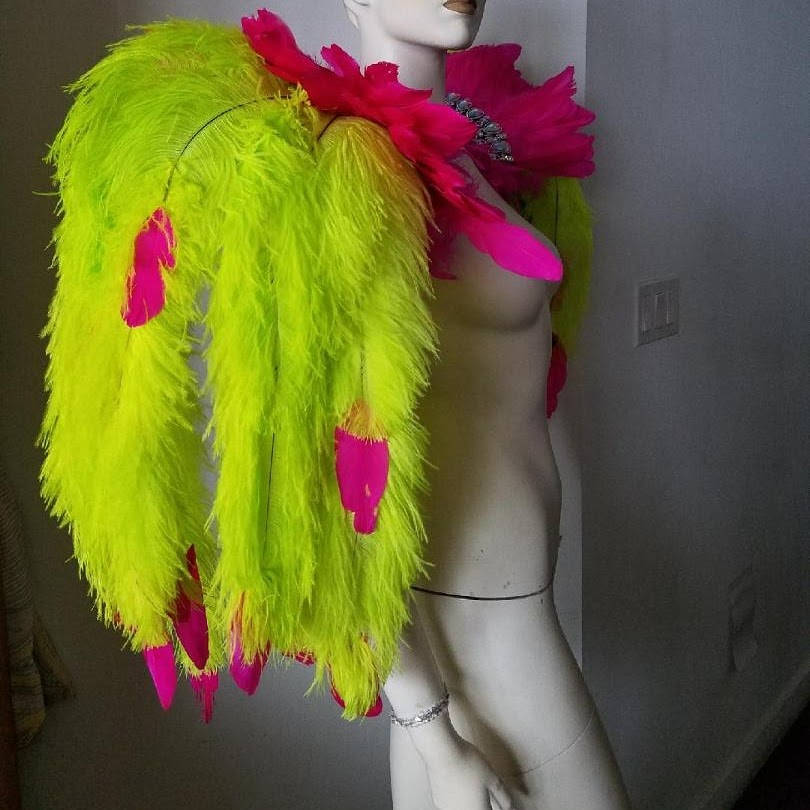 New Ostrich Feather Shoulder Back Pack with Crystal appliques Feather  Carnival Samba Festival pageant WFF