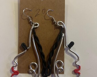 One Twist Braid Face Earrings