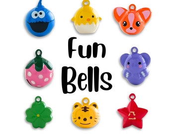 簡単に取り付けられるスプリットリング付きの猫と犬用の楽しいベル