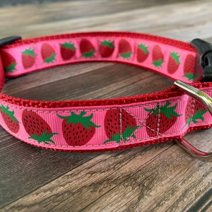 Strawberry Dog Collar, Small and Large Dog Collar, Adjustable Size, Red & Pink Summer Collar, Cute Dog Lover Gift, Dog Collar Girl image 2