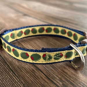 Green Olive Collar, Breakaway Cat Collar, Mini Teacup Dog Collar, Lightweight Tiny Pet Collar, Cute Cat Collar, Cute Dog Collar