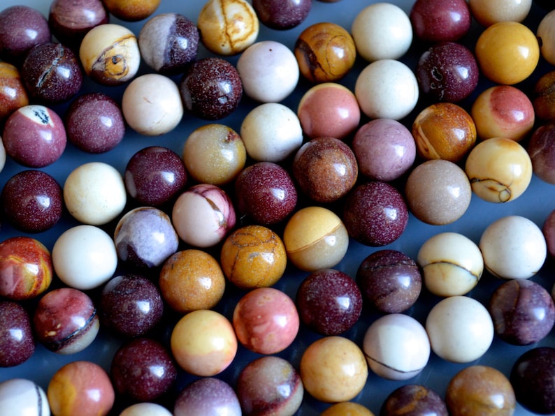 Natural Mookaite Gemstone Beads Round Shape Size 10mm 16 Approx 41pc #B35