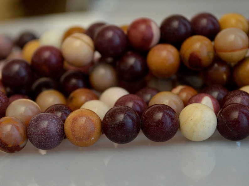 Natural Mookaite Gemstone Beads Round Shape Size 10mm 16 Approx 41pc #B35