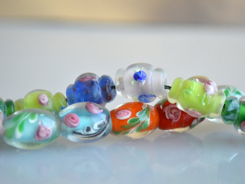 Lampwork Glass Beads Vase and Barrel Shape Size Approx.10x13mm Full Strand 10 image 2