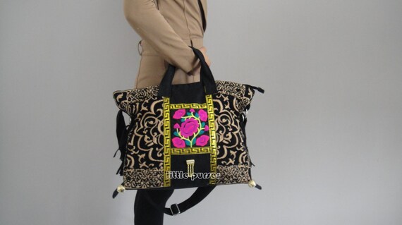 Hand Made bag Embroidery Tote BagObliquely across the bagCasual bagsFashion bagTravel packageDual-purpose bagShop tote bagWomen bag